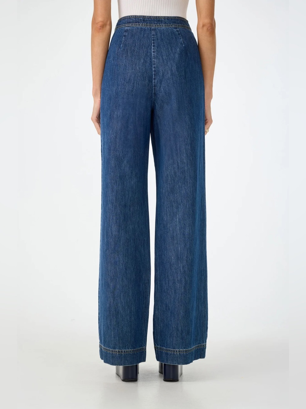 Trina Turk FERRER WIDE LEG JEAN High-Waist Women's Jeans in Dark Blue - Picture 2 of 4